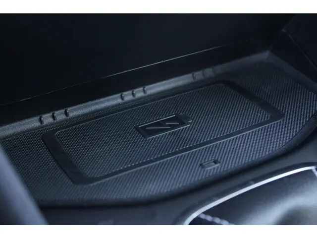 Ford Fiesta 1.0 EcoBoost Hybrid Titanium 2022 Benzine 28