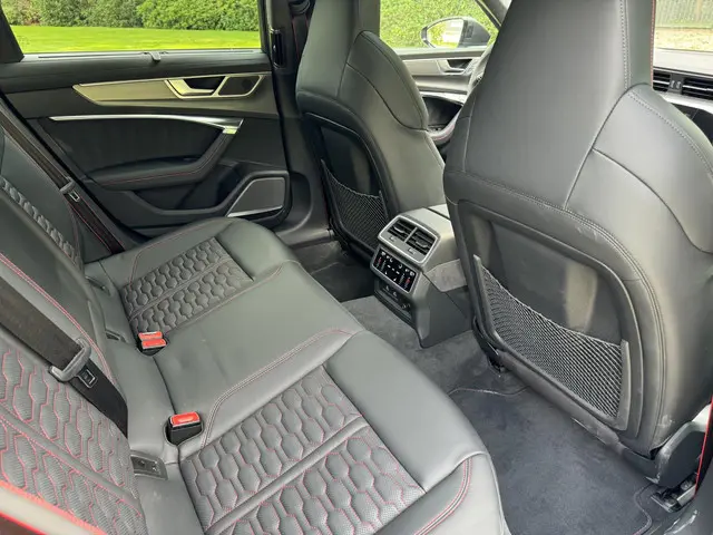 Audi RS6 TFSI quattro 2022 Benzine 8