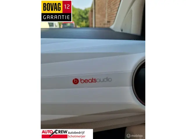 Volkswagen up! 1.0 BMT up! beats 2017 Benzine 15