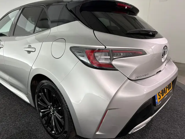 Toyota Corolla 2.0 Hybrid Dynamic 2019 Hybride Benzine 26