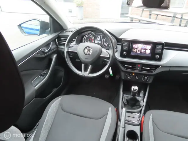 Škoda Scala 1.0 TSI 116 PK, Active/DAB 2019 Benzine 3