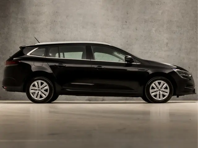 Renault Mégane Estate 1.3 TCe Business Sport 2021 Benzine 4