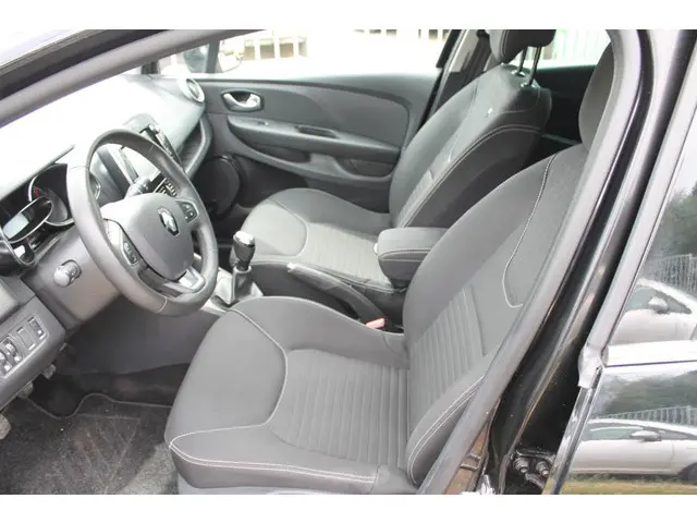 Renault Clio 0.9 TCe Limited 2018 Benzine 8