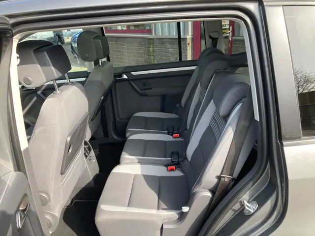 Volkswagen Touran 1.4 TSI Comfortline 2013 Benzine 21