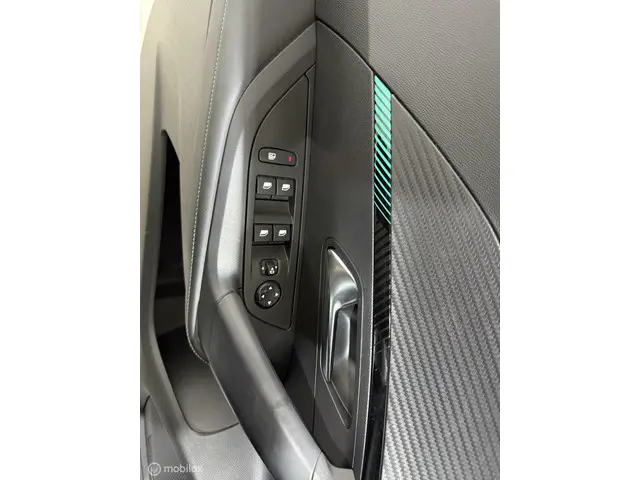 Peugeot e-2008 EV GT 50 kWh 2021 Elektrisch 15