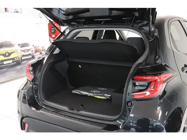 Toyota Yaris 1.5 Hybrid 2025 Hybride Benzine 9