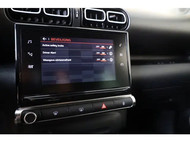 Citroën C3 Aircross PT 110 Shine 2020 Benzine 46