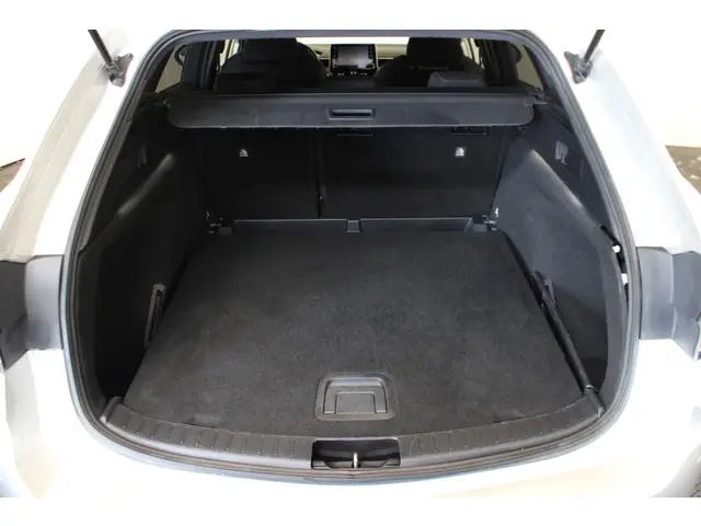 Suzuki Swace 1.8 Hybrid Style 2021 Hybride Benzine 21