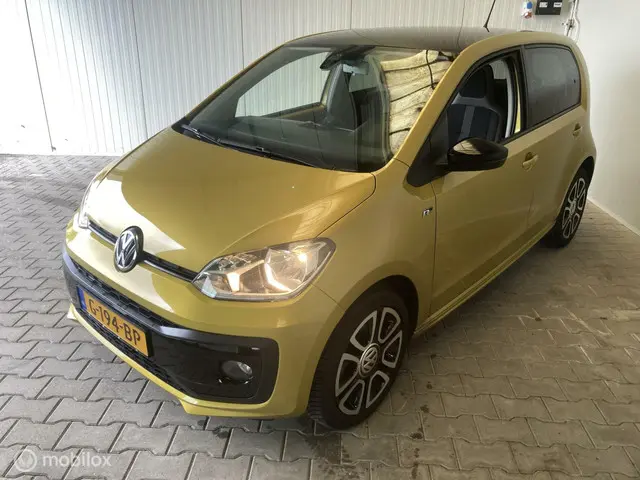 Volkswagen up! 1.0 BMT high up! // NAP // 2 JAAR APK // 2019 Benzine 2