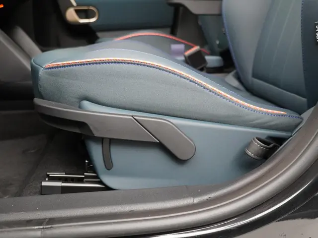 MINI Aceman SE 2026 Elektrisch 24