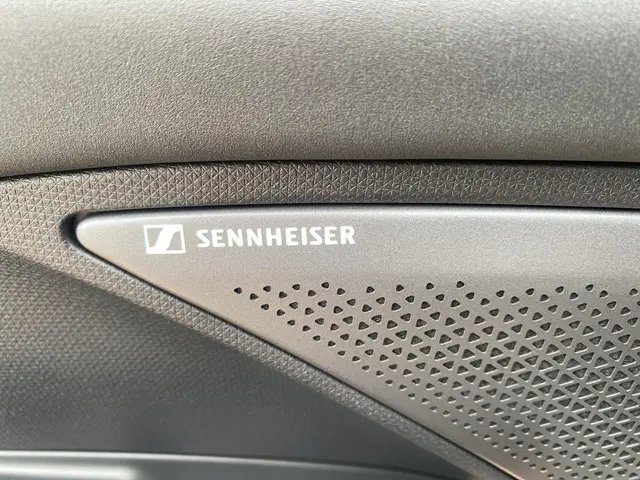 CUPRA Terramar 1.5 TSI e-Hybrid 2025 Hybride Benzine 10