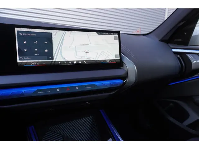 BMW X3 20 xDrive 2025 Benzine 11