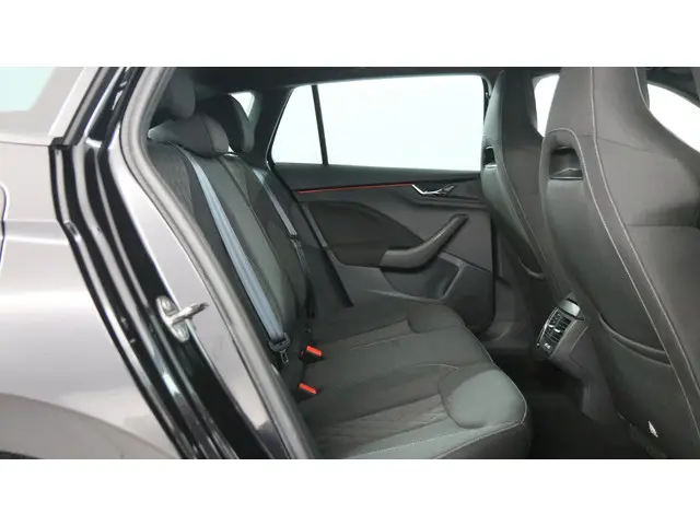 Škoda Scala 1.0 TSI 110pk Sport Business 2021 Benzine 33