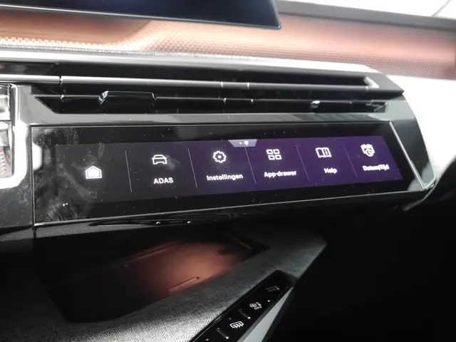 Peugeot 3008 1.2 Hybrid 136 GT 2024 Hybride Benzine 34