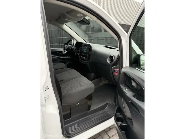 Mercedes-Benz Vito Bestel 116 CDI Lang 2021 Diesel 14