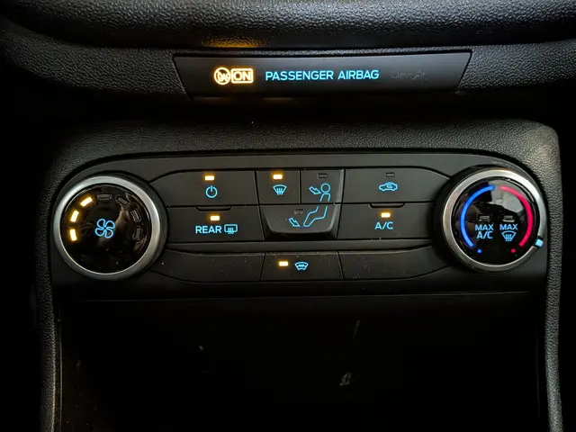 Ford Fiesta 1.1 Trend 2018 Benzine 11