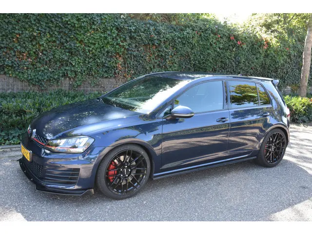 Volkswagen Golf 2.0 TSI GTI Performance 2013 Benzine 2