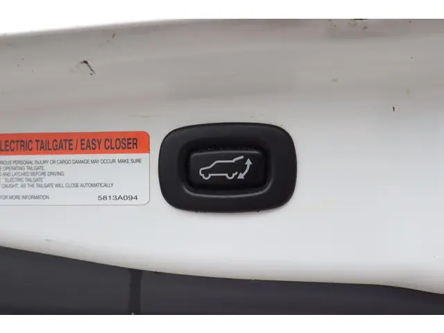 Mitsubishi Outlander 2.0 Instyle 2014 Benzine 23