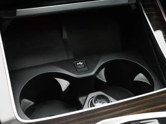 BMW X5 xDrive50e 2025 Hybride Benzine 30