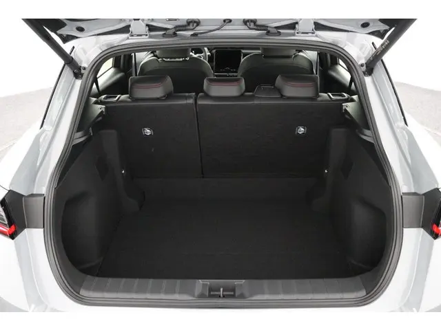 Lexus LBX Elegant 2WD 2025 Hybride Benzine 23