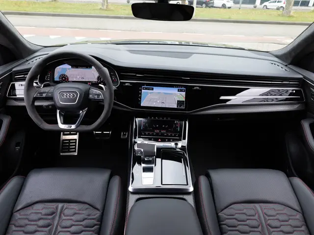 Audi RSQ8 Urban 2021 Benzine 8