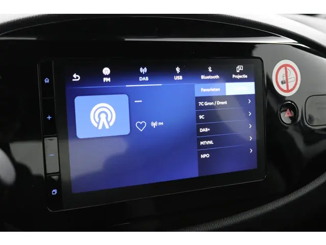 Toyota Aygo X 1.0 VVT-i MT Play 2024 Benzine 38