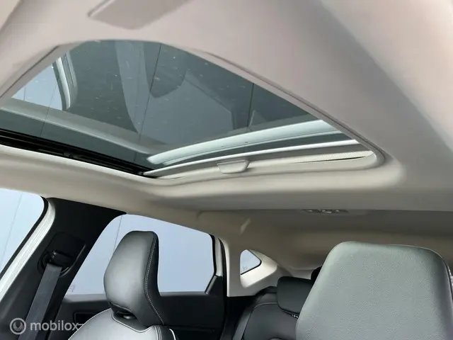 Mitsubishi ASX 1.6 PHEV AT Instyle 2023 Hybride Benzine 23