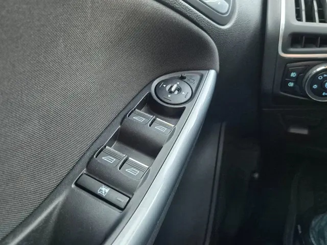 Ford Focus Wagon 1.0 EcoBoost Edition Plus 2014 Benzine 27