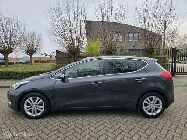 Kia pro_cee'd 1.6 CRDi Nieuwe APK 2015 Diesel 11