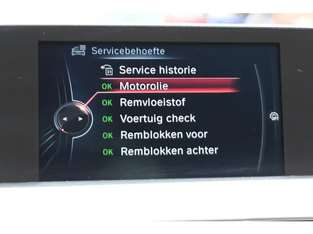 BMW 3 Serie 316i Business 2015 Benzine 20
