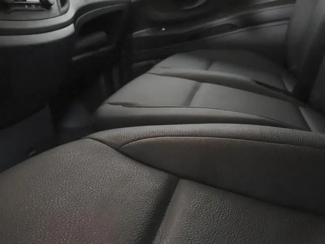 Mercedes-Benz Vito 114 CDI Lang 2023 Diesel 38