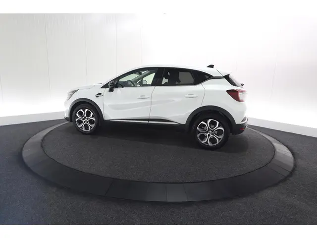 Renault Captur TCe 90 Techno 2024 Benzine 68