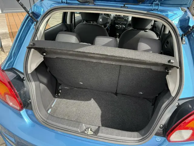 Mitsubishi Space Star 1.0 Active 2019 Benzine 7