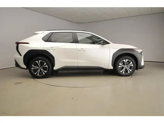Toyota bZ4X Launch Edition 71 kWh 2023 Elektrisch 4