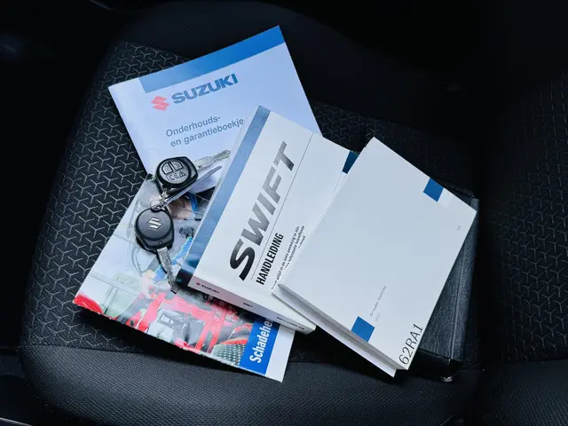 Suzuki Swift 1.2 SELECT 2019 Benzine 28