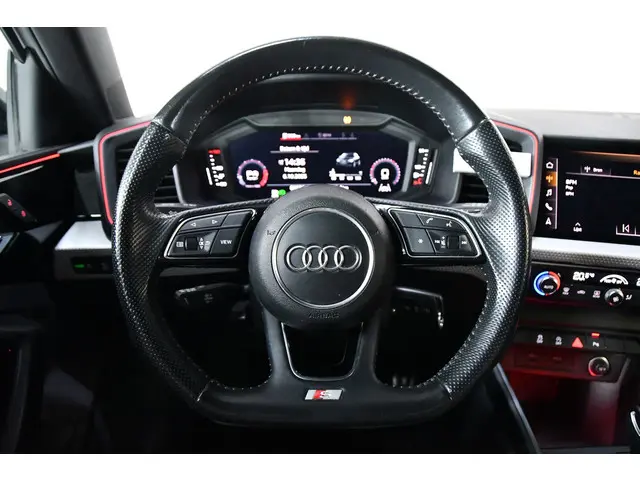 Audi A1 Sportback 35 TFSI S-Line 2020 Benzine 8