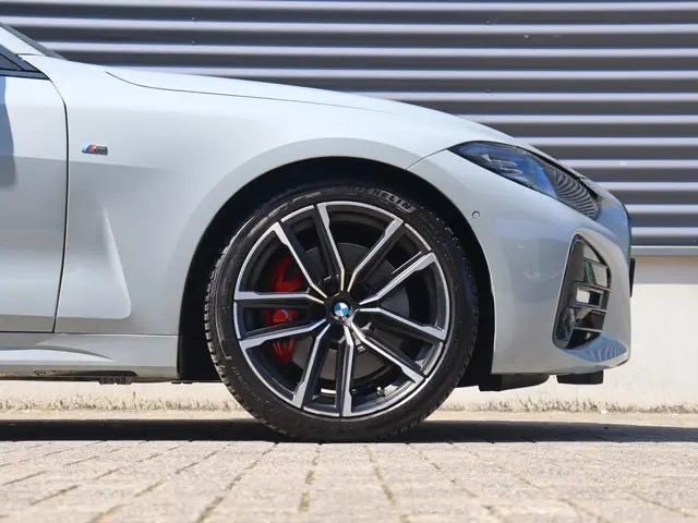 BMW 4 Serie Coupé 420i 2022 Benzine 6