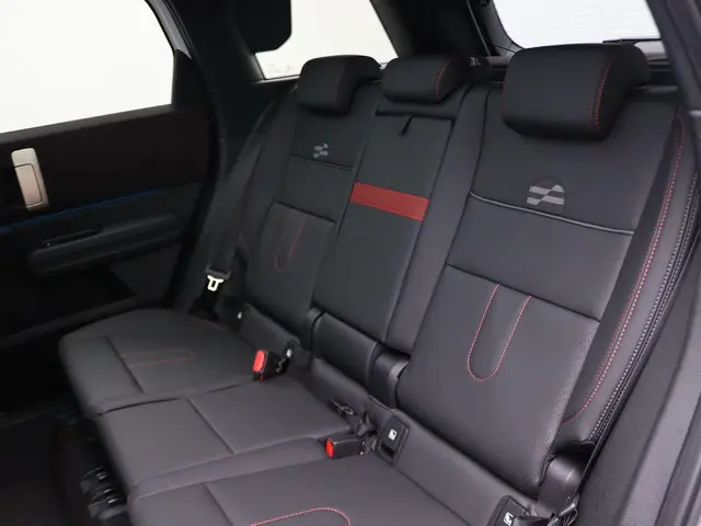 MINI Countryman John Cooper Works 2025 Benzine 21