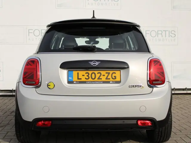 MINI Electric Mini Classic 33 kWh 2021 Elektrisch 18