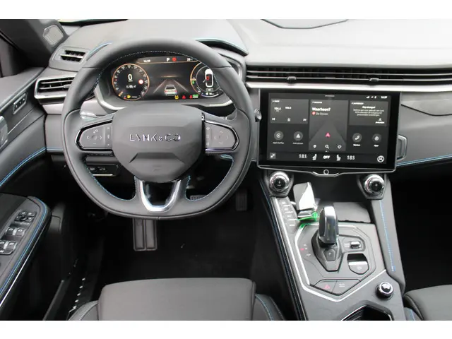 Lynk & Co 01 1.5 2025 Hybride Benzine 20