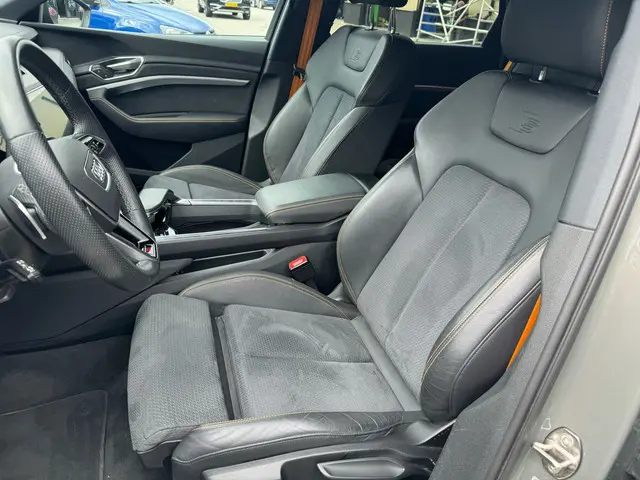 Audi e-tron 50 quattro S edition 71 kWh 2022 Elektrisch 14