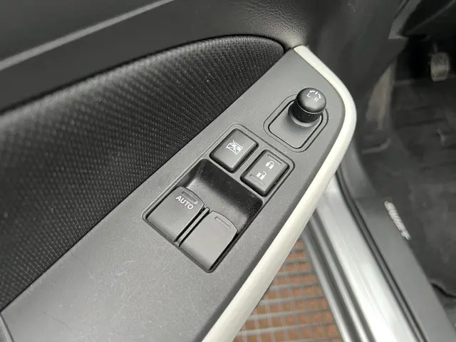 Suzuki Swift 1.2 Select Smart Hybrid 2021 Benzine 30