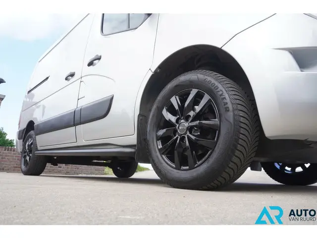Renault Master bestel T33 2.3 dCi L1H1 2019 Diesel 26