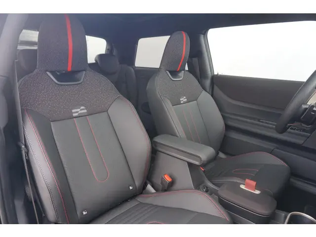 MINI 3-Deurs Cooper S 2025 Benzine 9