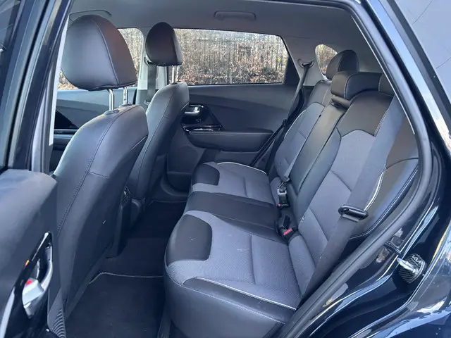 Kia e-Niro Edition 64 kWh 2021 Elektrisch 8