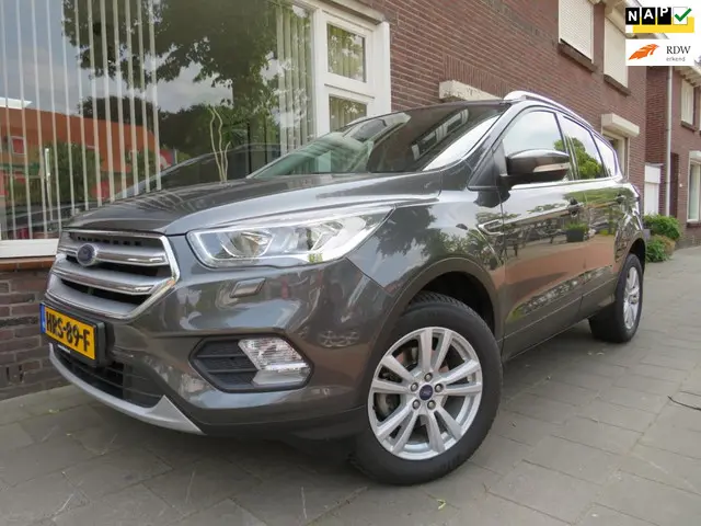 Ford Kuga 1.5 EcoBoost ST Line Winterpakket 2018 Benzine