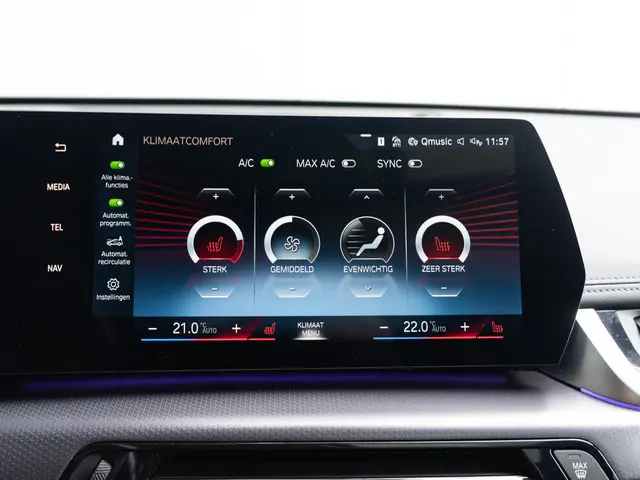 BMW X1 xDrive23i 2023 Benzine 31