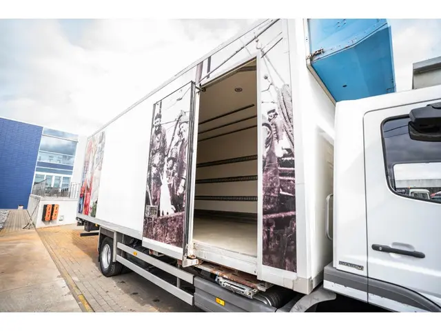 Mercedes-Benz Atego 1224 L - 112 464 KM 2013 Diesel 11