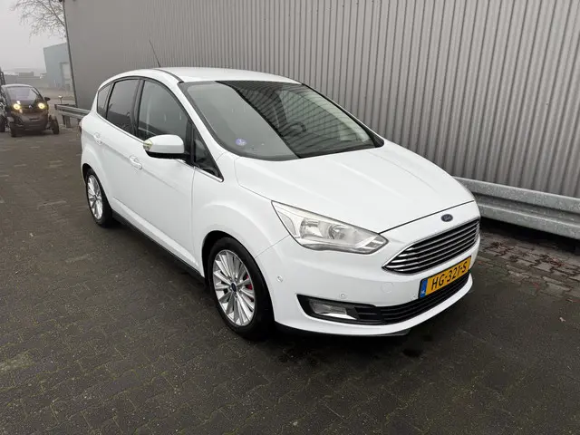 Ford C-MAX 1.0 Titanium 2015 Benzine 25