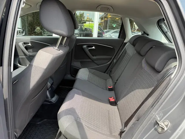Volkswagen Polo 1.2 TSI Comfortline 2014 Benzine 10